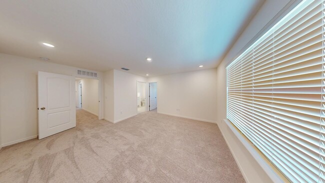 Building Photo - 3 BR 2.5 BA Brand New Townhome- TROUT RIVE...