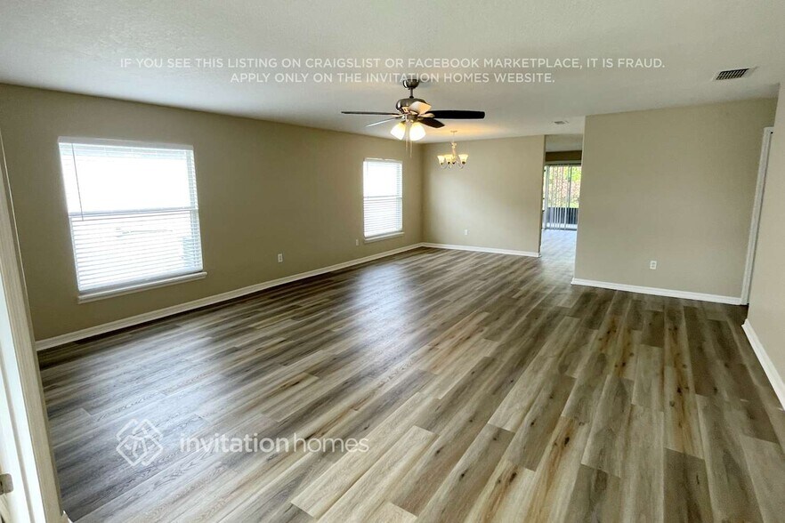 Building Photo - 2543 Dwyer Ln