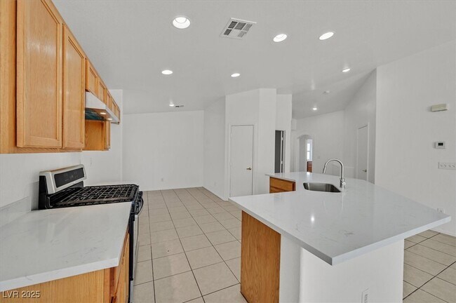 Building Photo - 4935 Stormy Ridge St