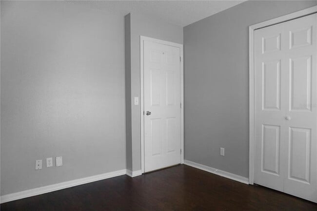 Building Photo - 10803 Siena Dr