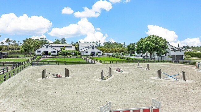 Building Photo - 14289 Equestrian Way