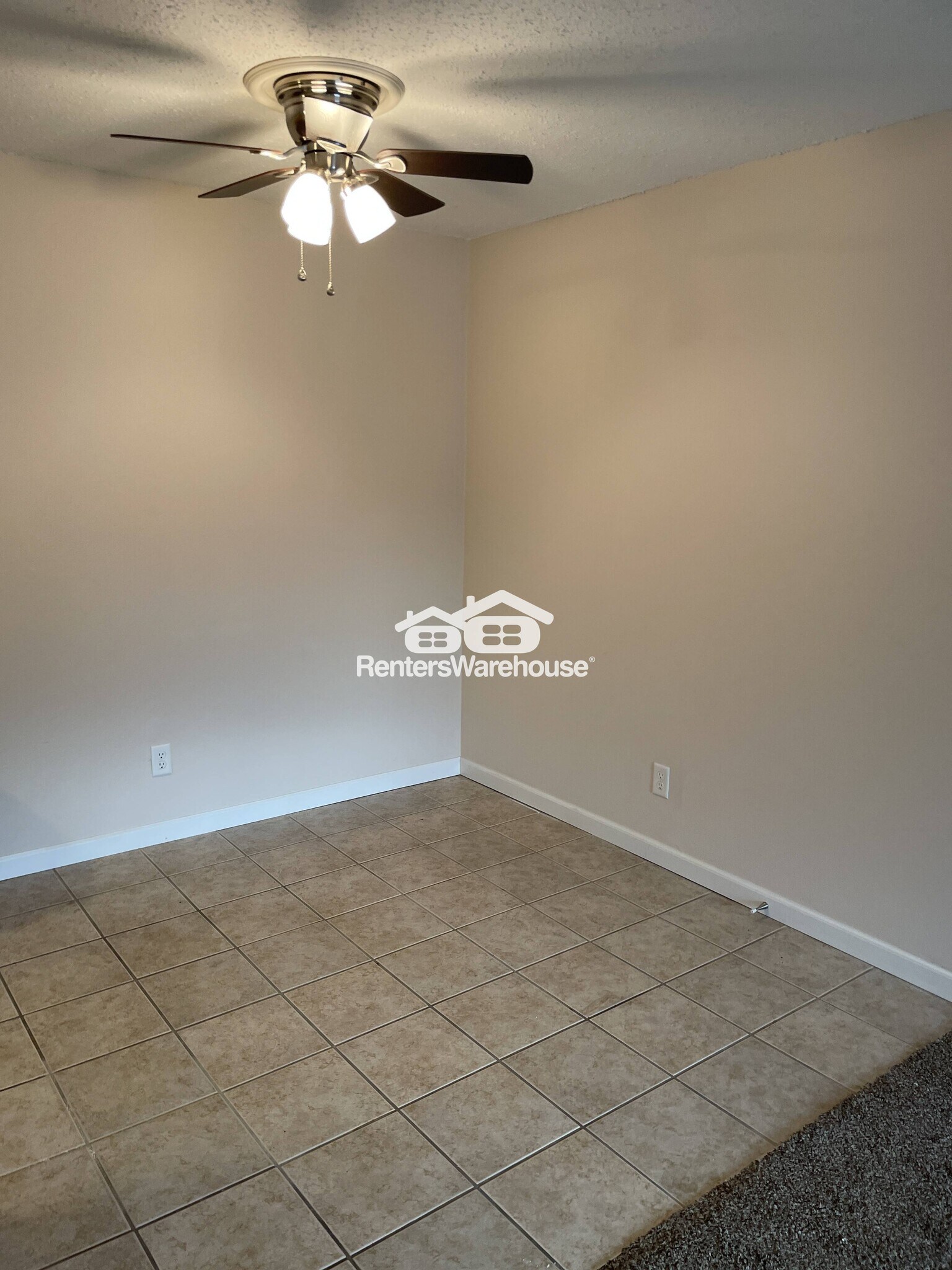 Building Photo - 1464 Hawks Nest Ct