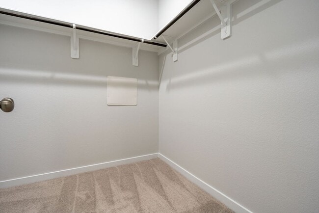 Building Photo - 8015 Heroes Hall Dr