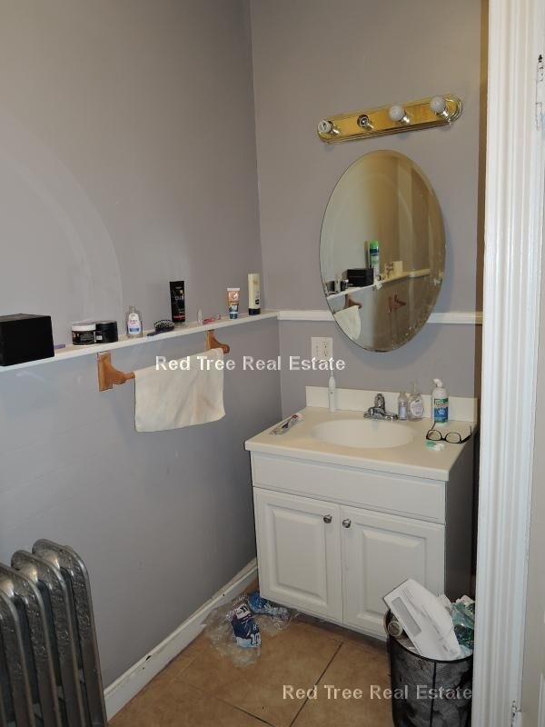 Building Photo - 85 Surrey St