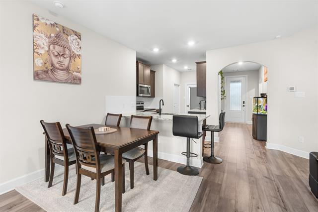 Building Photo - 7632 Thunder River Rd