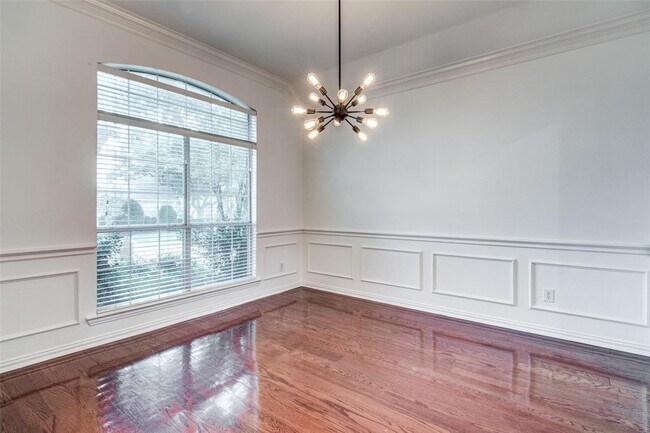 Building Photo - 6333 Westblanc Dr