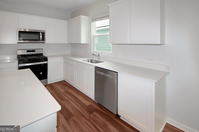 Building Photo - 99 Cambium Cir