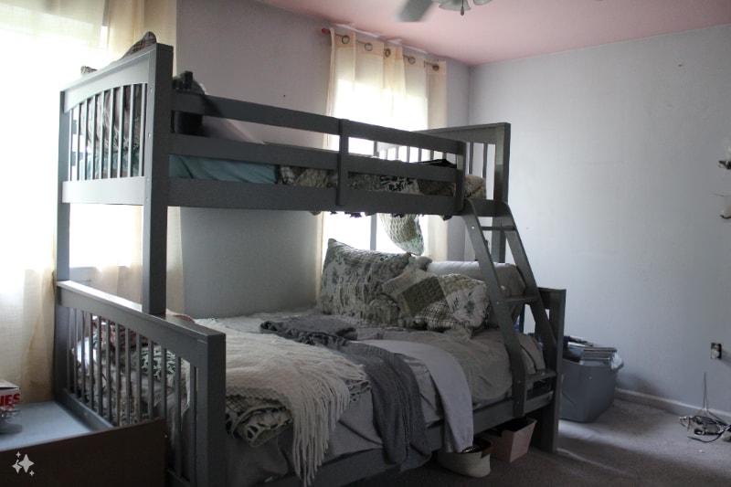 Building Photo - 14 Lawson Dr