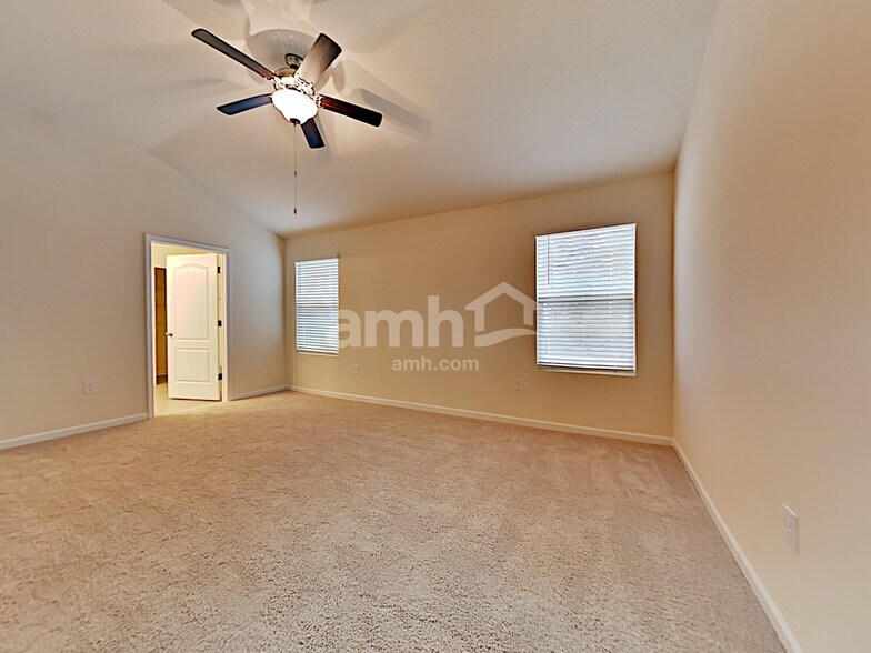 Building Photo - 351 Chasewood Dr