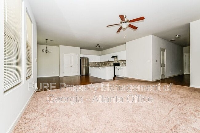 Building Photo - 130 Daisy Cir