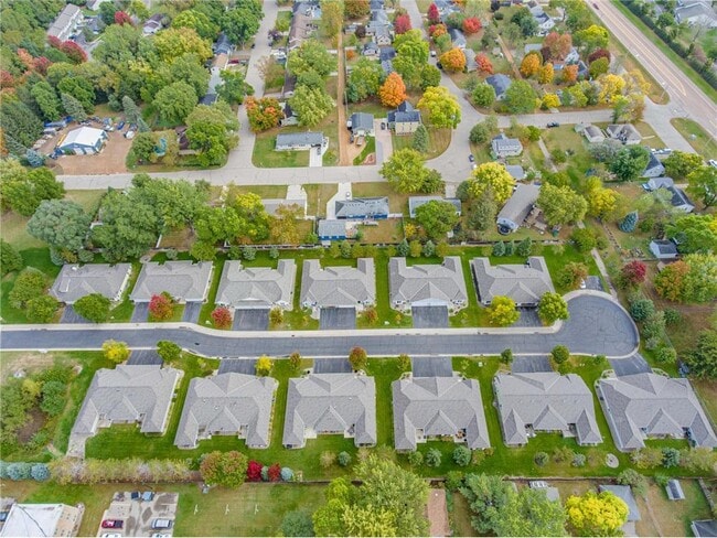 Building Photo - 1464 Ravoux Ln