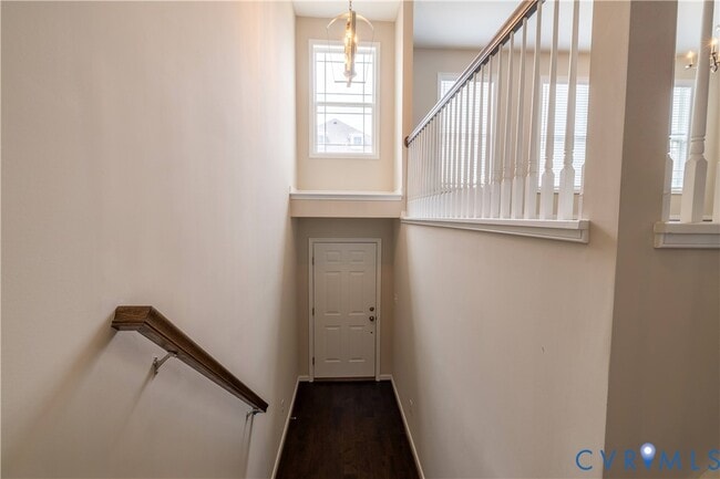 Building Photo - 11443 Hayloft Ln