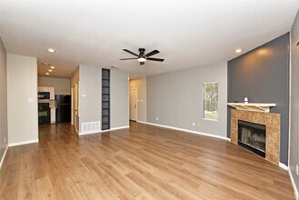 Building Photo - 2023 Gentryside Dr