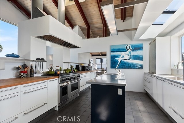 Building Photo - 3410 Hermosa Ave