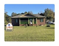 Building Photo - Conveniently Located on Bees Creek Road