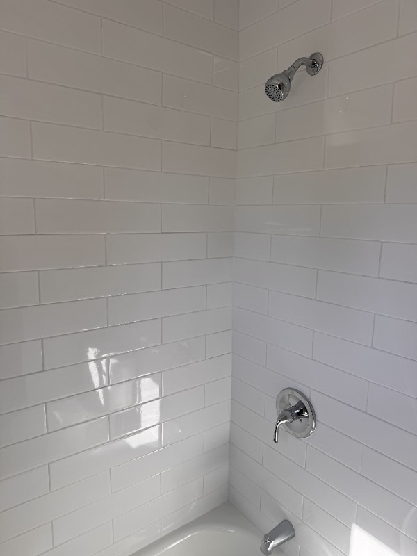 Building Photo - 564 Eastern Ave