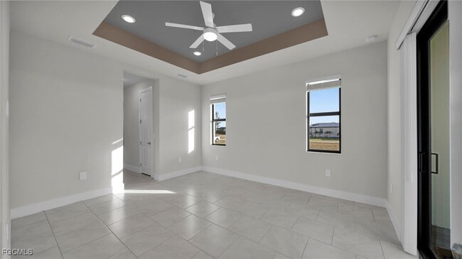 Building Photo - 1704 NW 38th Ave