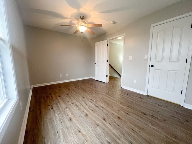 Building Photo - 781 Cherrybark Ln