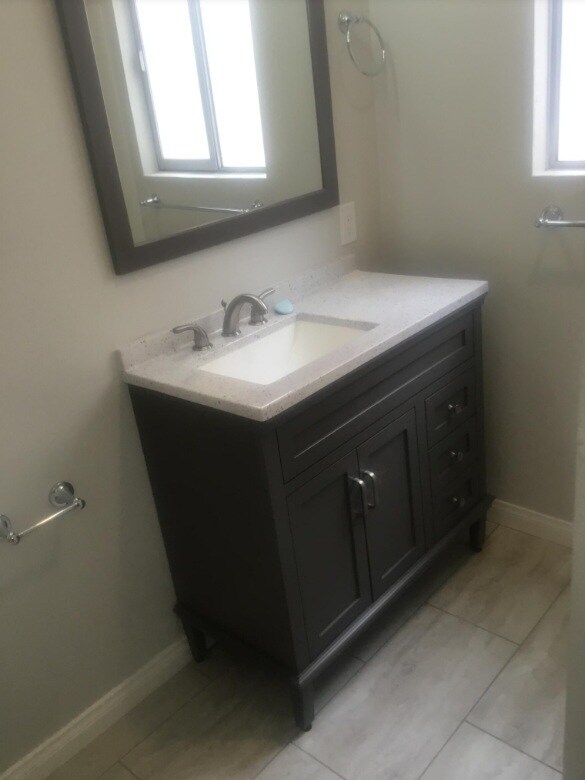 Building Photo - 120 Alamitos Ave