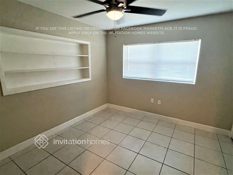 Building Photo - 2260 Charlotte Dr