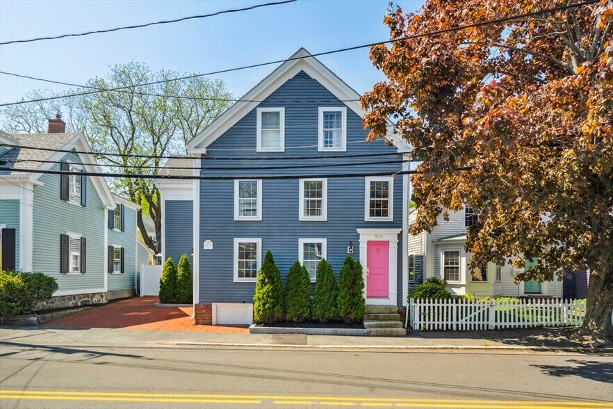 Building Photo - 101 Elm St