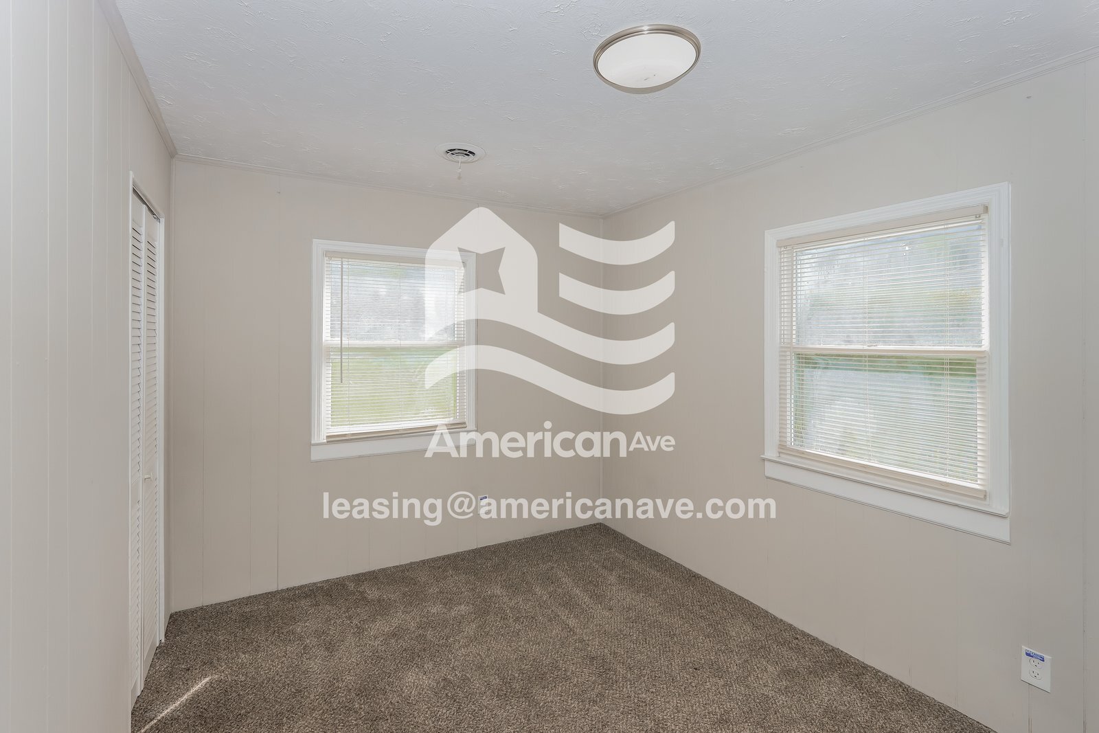 Building Photo - 1676 Hurley Cir