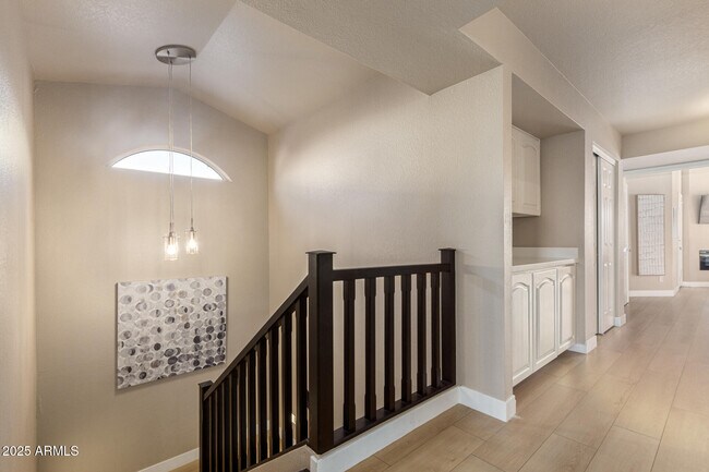 Building Photo - 1413 W Coral Reef Dr