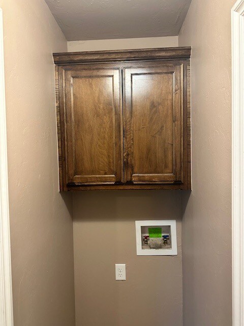 Building Photo - 2316 Golden Ln