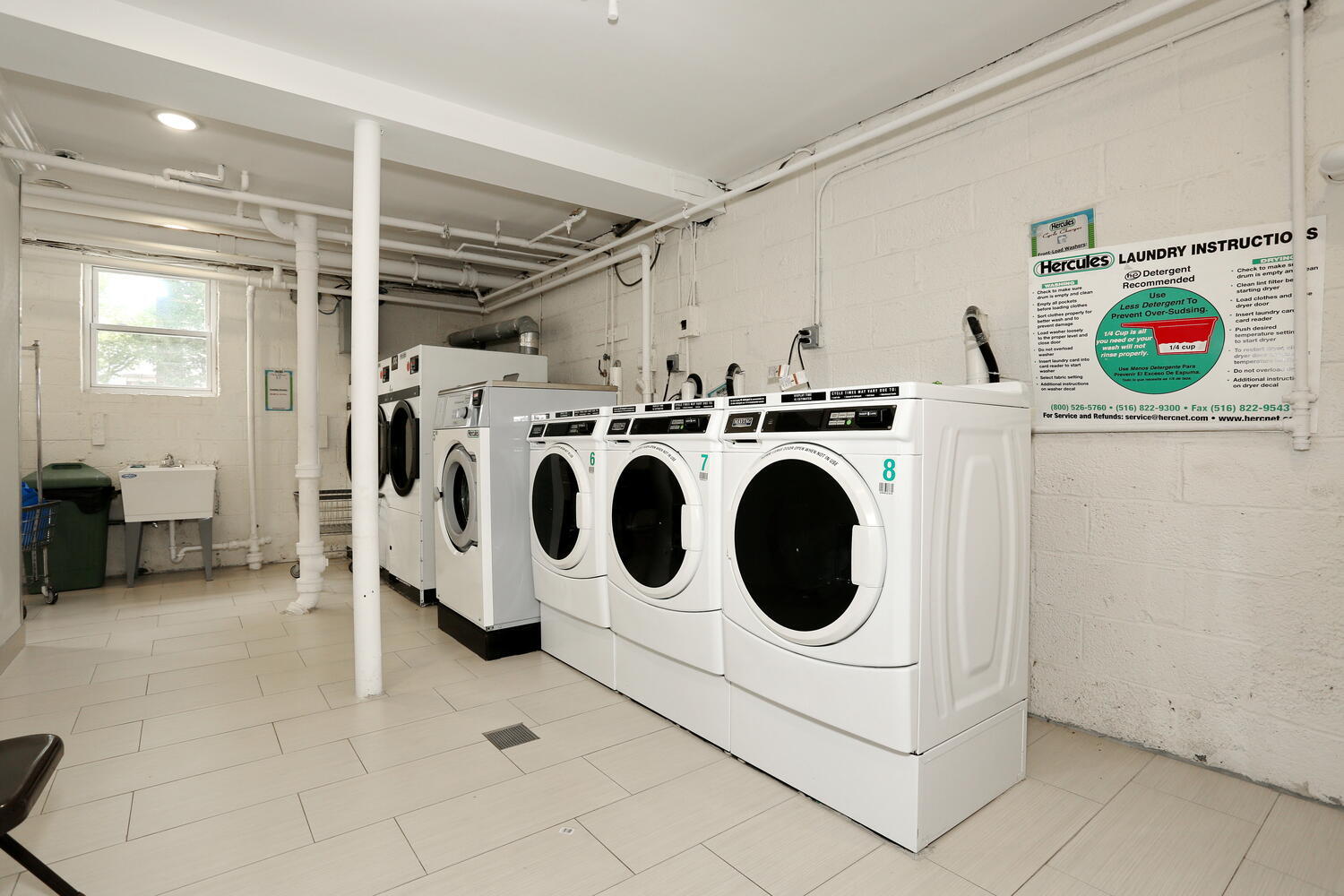 Building Photo - 100 Huguenot Ave