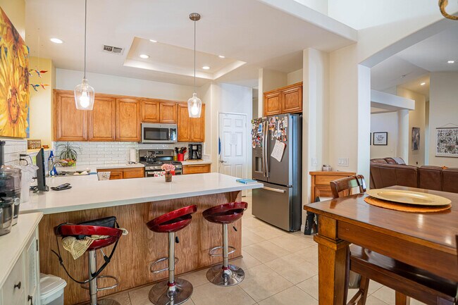 Building Photo - 79120 Canterra Dr