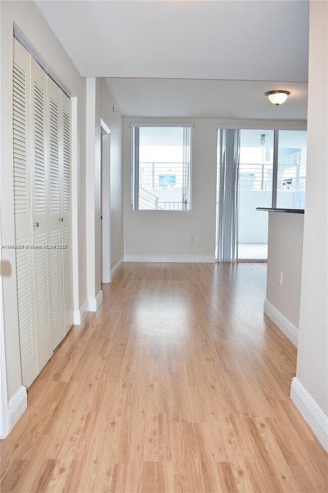 Building Photo - 3339 Virginia St