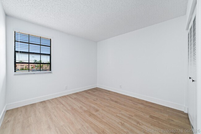 Building Photo - 3151 Leewood Terrace