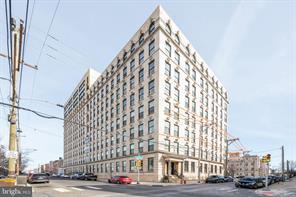 Building Photo - 1401-25 N 5th St