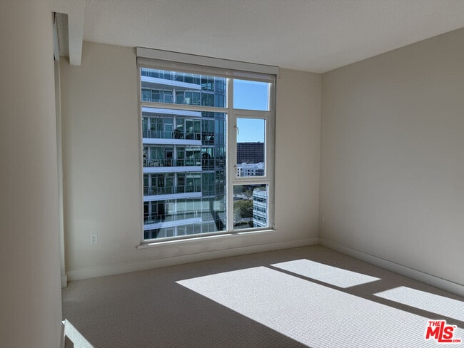 Building Photo - 3141 Michelson Dr