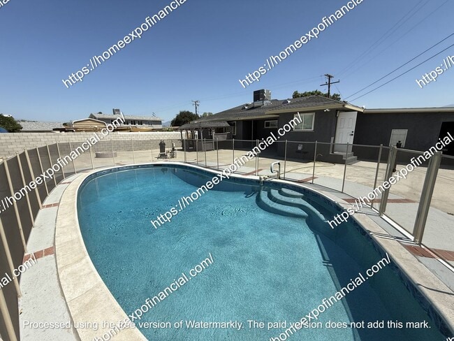 Building Photo - Nice House For Rent