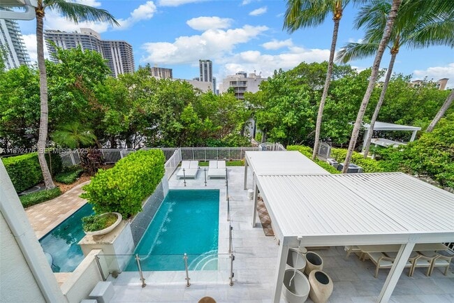 Building Photo - 3802 NE 199th Terrace