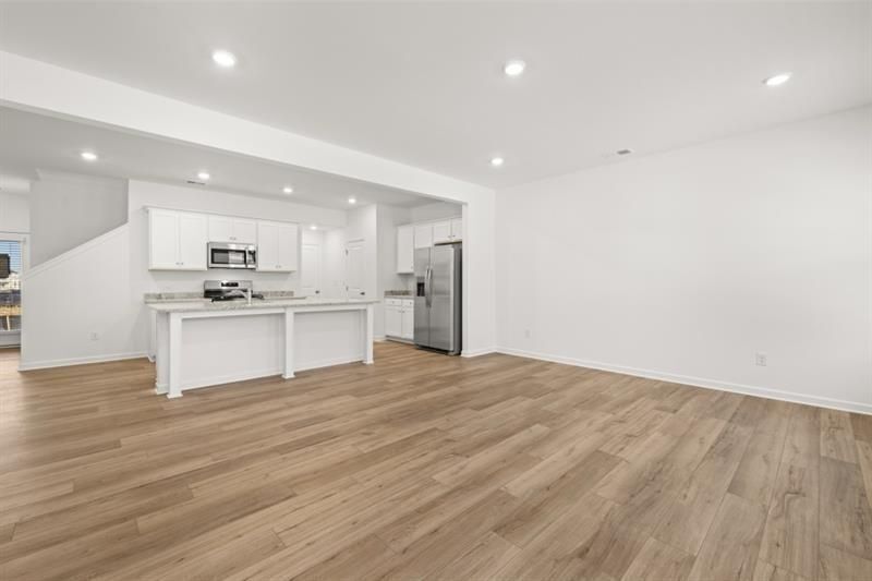 Building Photo - 101 Smithwood Dr