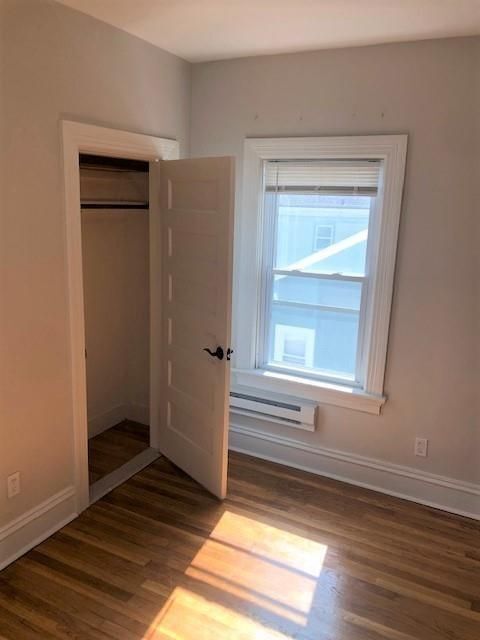 Building Photo - 20 Tenth Street, 3