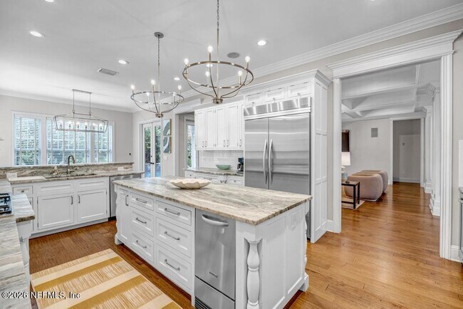 Building Photo - 548 Le Master Dr