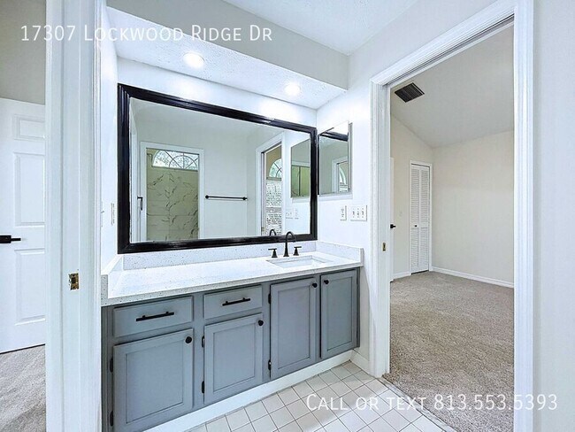 Building Photo - 17307 Lockwood Ridge Dr