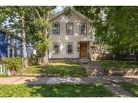 Building Photo - 32 Douglas St