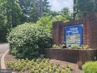 Building Photo - 25 Forsythia Ct