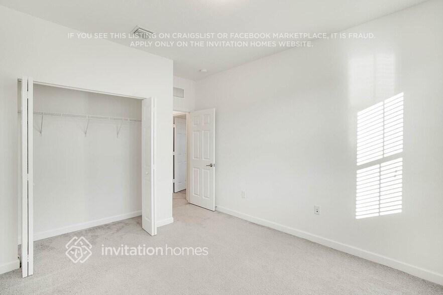 Building Photo - 11461 SW 252nd Ter