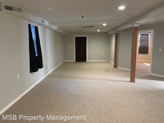 Building Photo - 2289 Bonifacio St