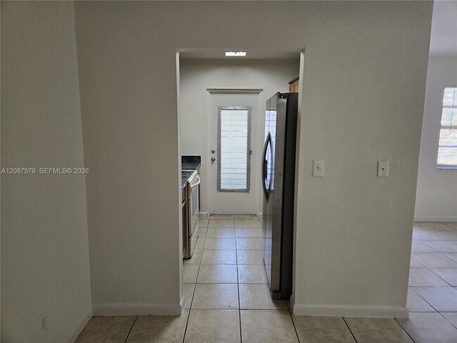 Building Photo - 8704 NW 35th St