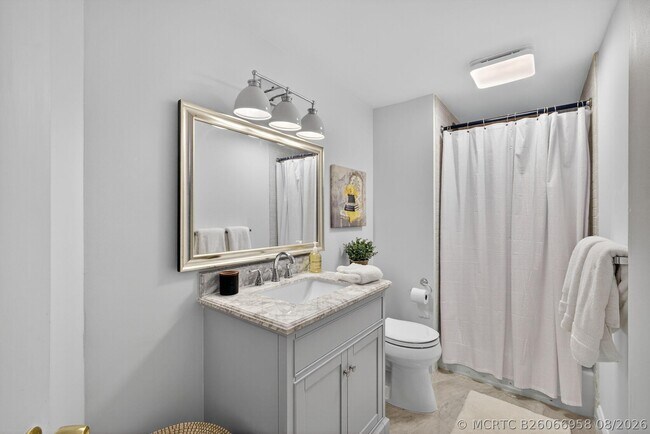 Building Photo - 2600 N Flagler Dr