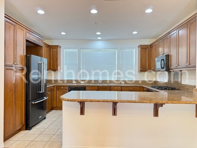 Building Photo - 8926 Spectrum Center Blvd