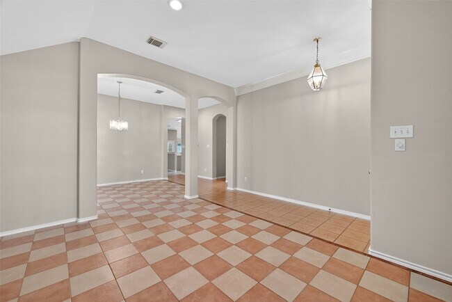 Building Photo - 11714 Peachwood Lake Dr