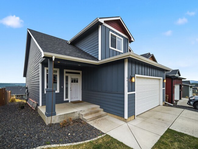 Building Photo - Charming North Spokane Home in a Quiet Neighborhood ? Limited-Time Move-In Special: Half Off Your...