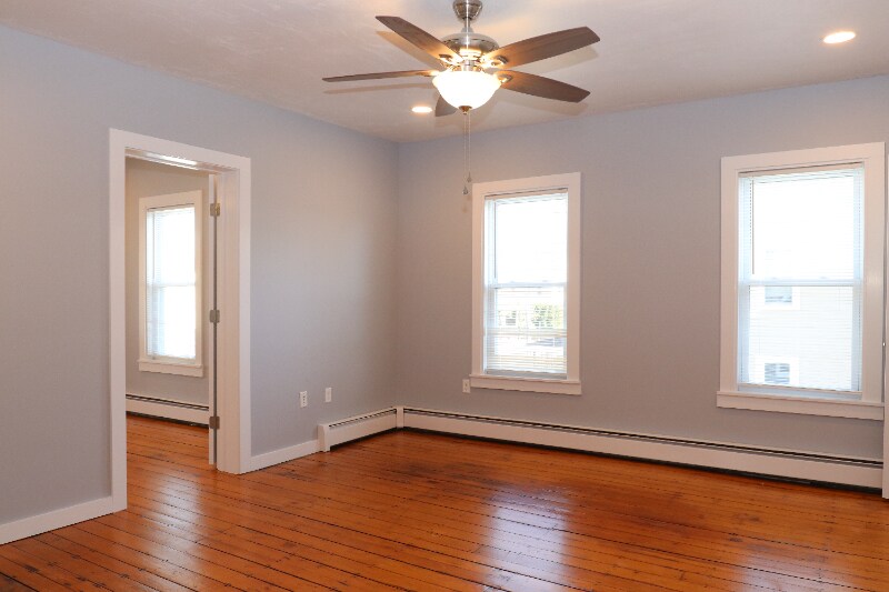 Building Photo - 22 Forest St